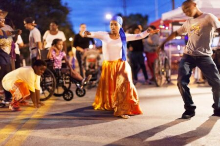 How to Make City Streets More Friendly Image